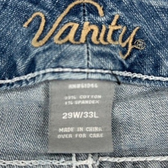Vintage Vanity Women's Curvy Flare Jeans Light Wash Denim Sz 29W 32LL Distressed - Picture 5 of 16
